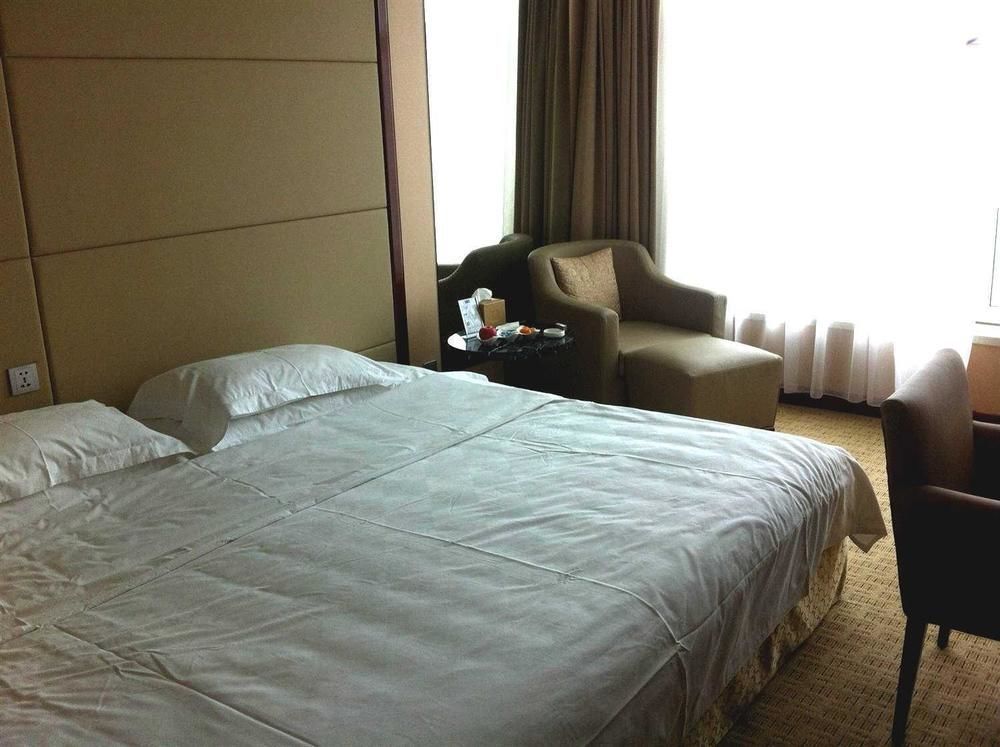 Qianjin Hotel - 长春 外观 照片