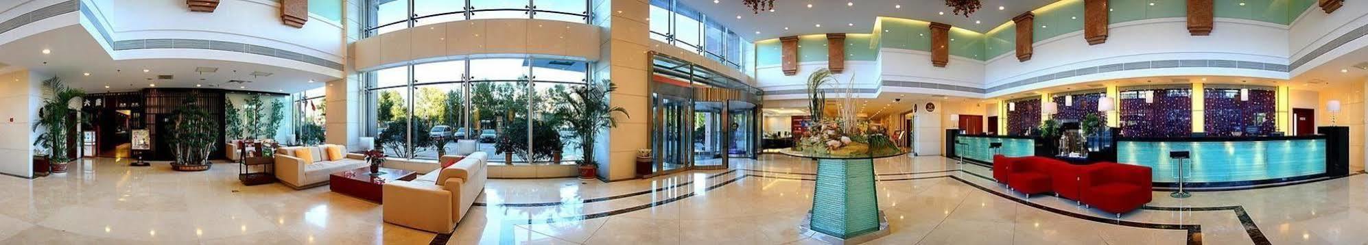 Qianjin Hotel - 长春 外观 照片