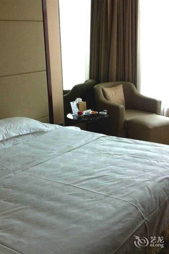 Qianjin Hotel - 长春 外观 照片