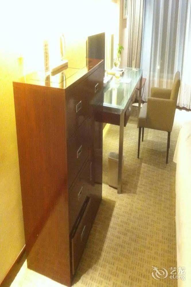 Qianjin Hotel - 长春 外观 照片